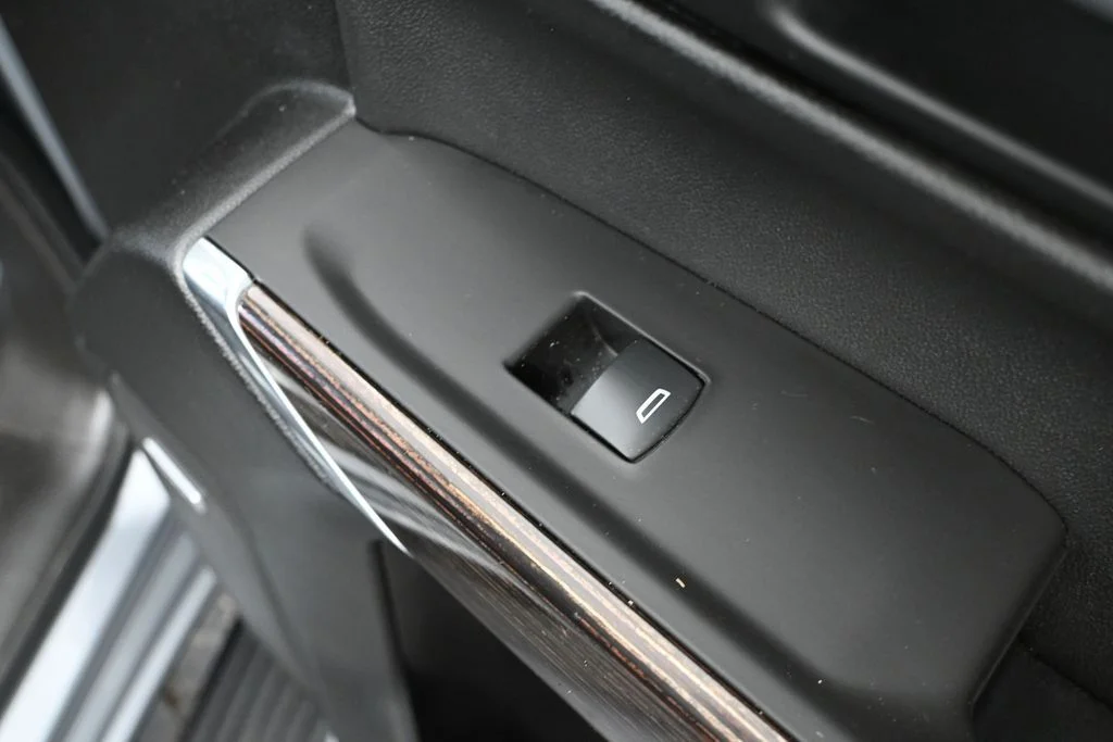 Used 2021 Silver GMC Elevation image 50