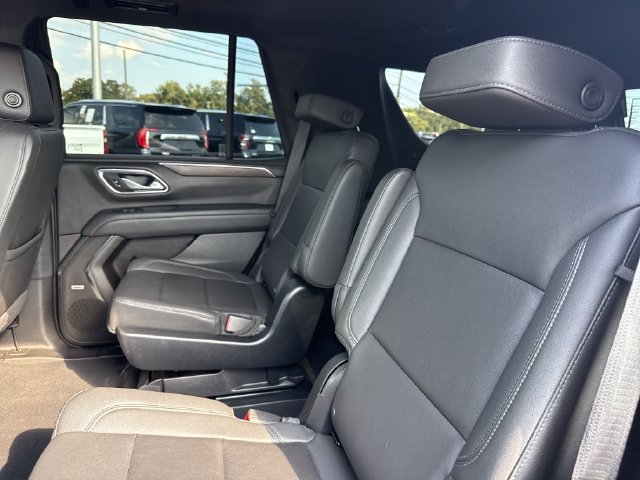 Used 2023 Black Chevrolet Z71 image 14