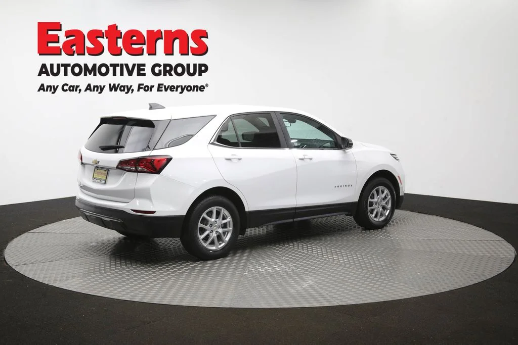 Used 2022 White Chevrolet LT image 41