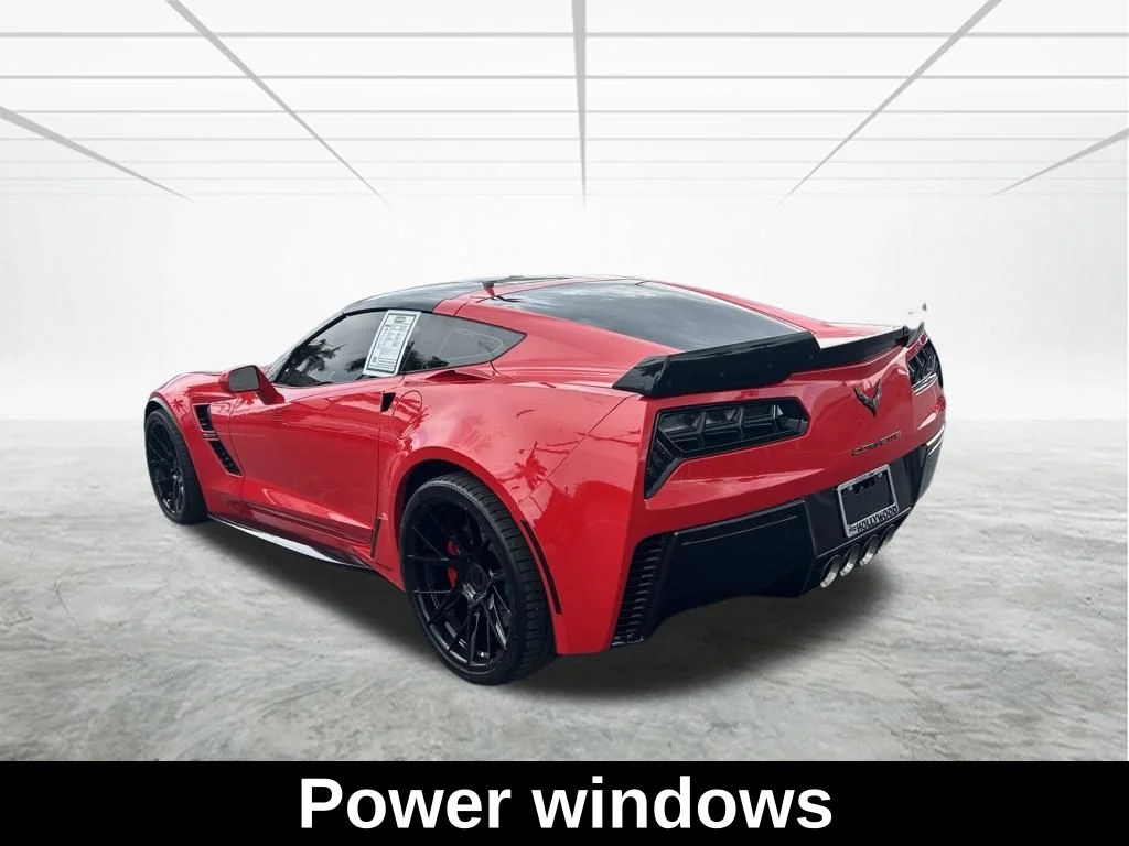 Used 2019 Red Chevrolet Grand Sport image 7