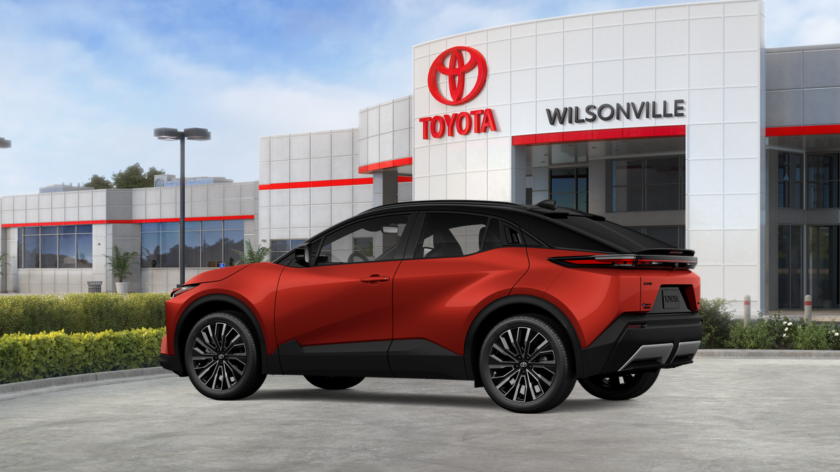 New 2026 Tandoori with Midnight Black Metallic roof Toyota XSE image 5