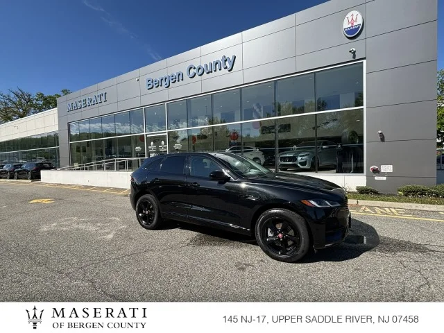 2023 Jaguar F-PACE P250 S's photo
