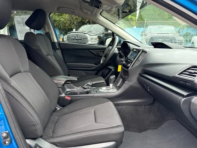 Used 2020 Ocean Blue Pearl Subaru Base image 10