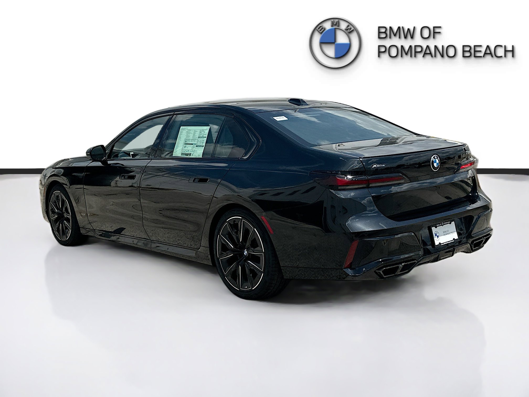 New 2026 Black Sapphire Metallic BMW 760i xDrive image 4