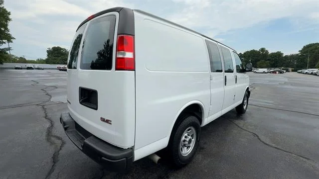 Used 2023 Summit White GMC Work Van image 20