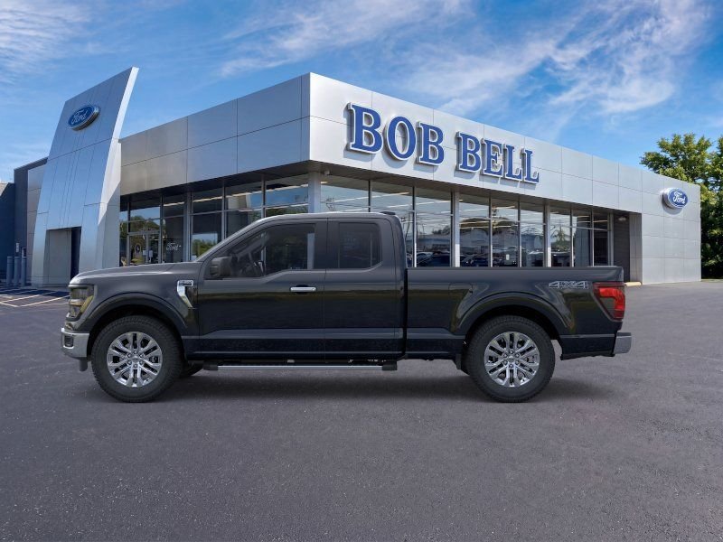 New 2026 Black Ford XLT image 3