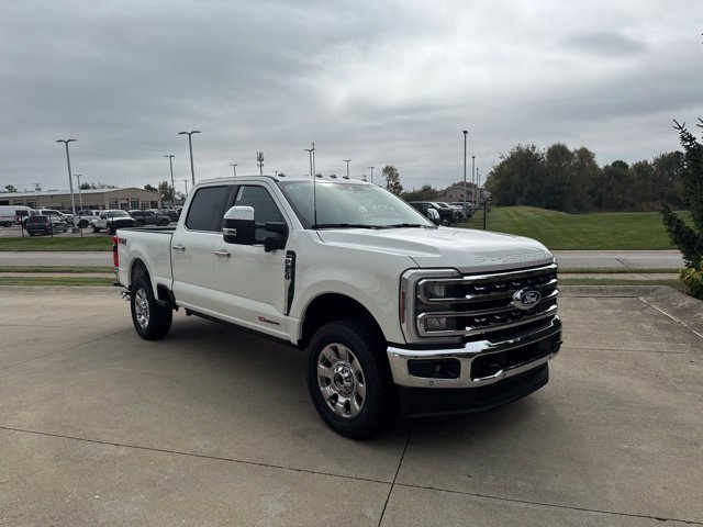 New 2027 Star White Metallic Tri-Coat Ford Lariat image 30