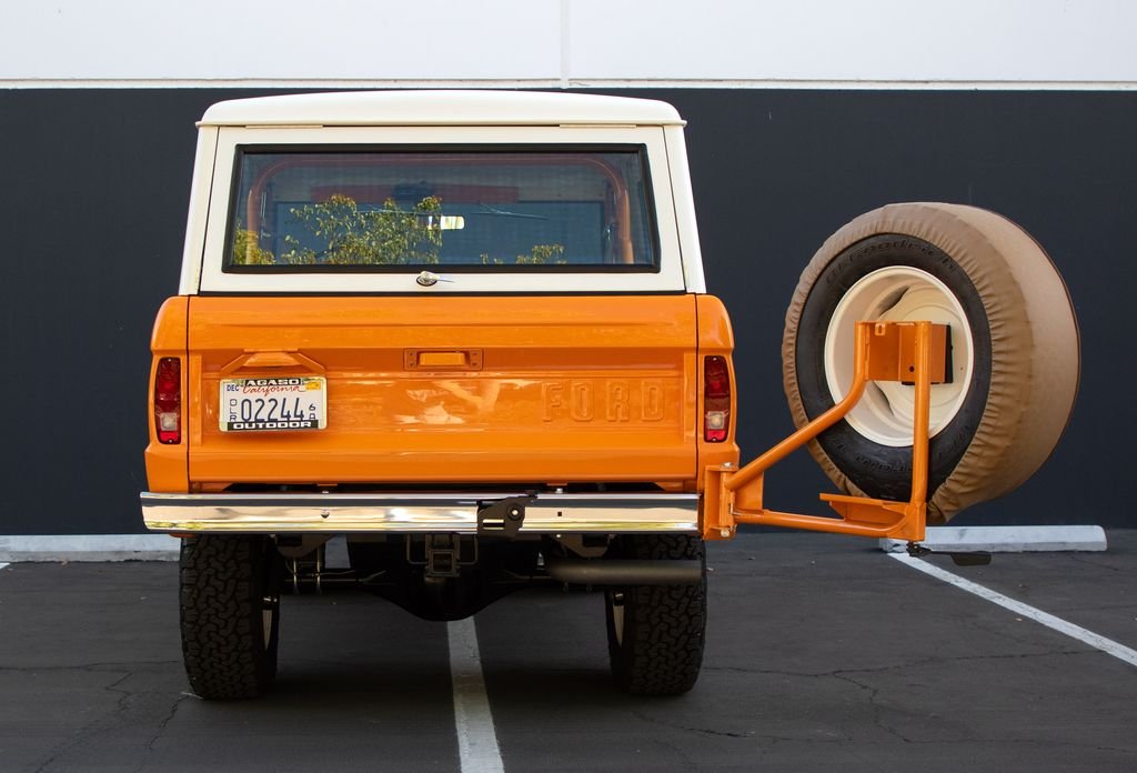 Used 1974 Orange Ford Ranger image 41