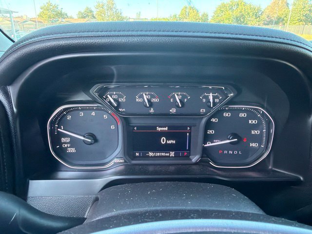 Used 2020 Gray GMC SLE image 15