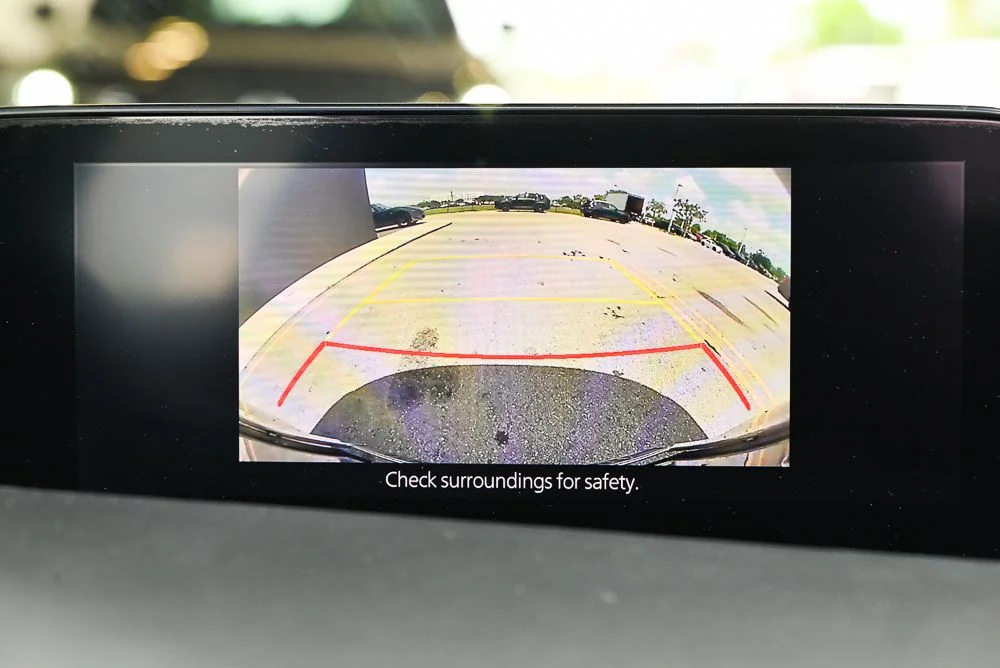 Used 2019 Black Mazda Select image 13