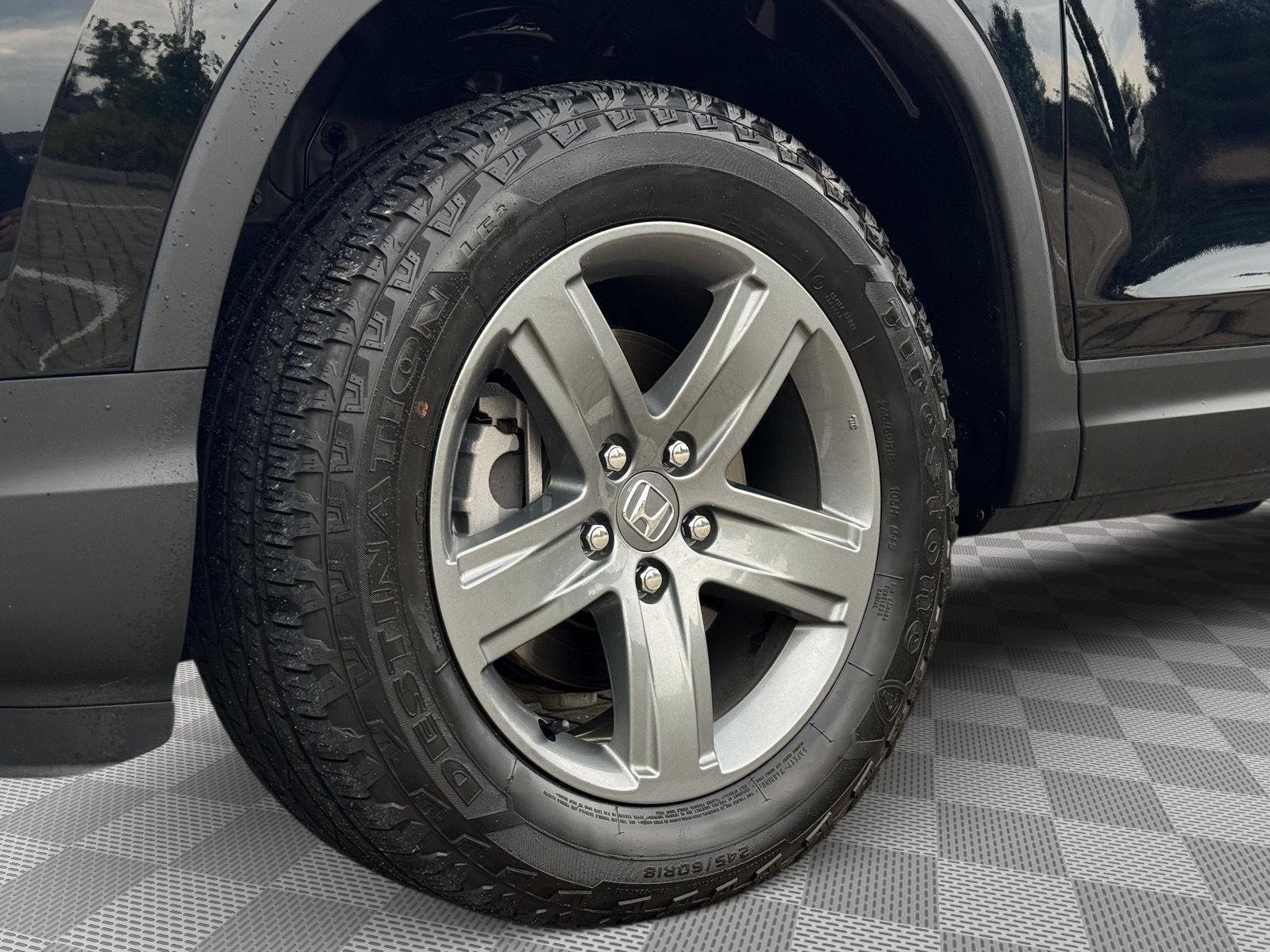 Certified Used 2023 Crystal Black Pearl Honda RTL image 8