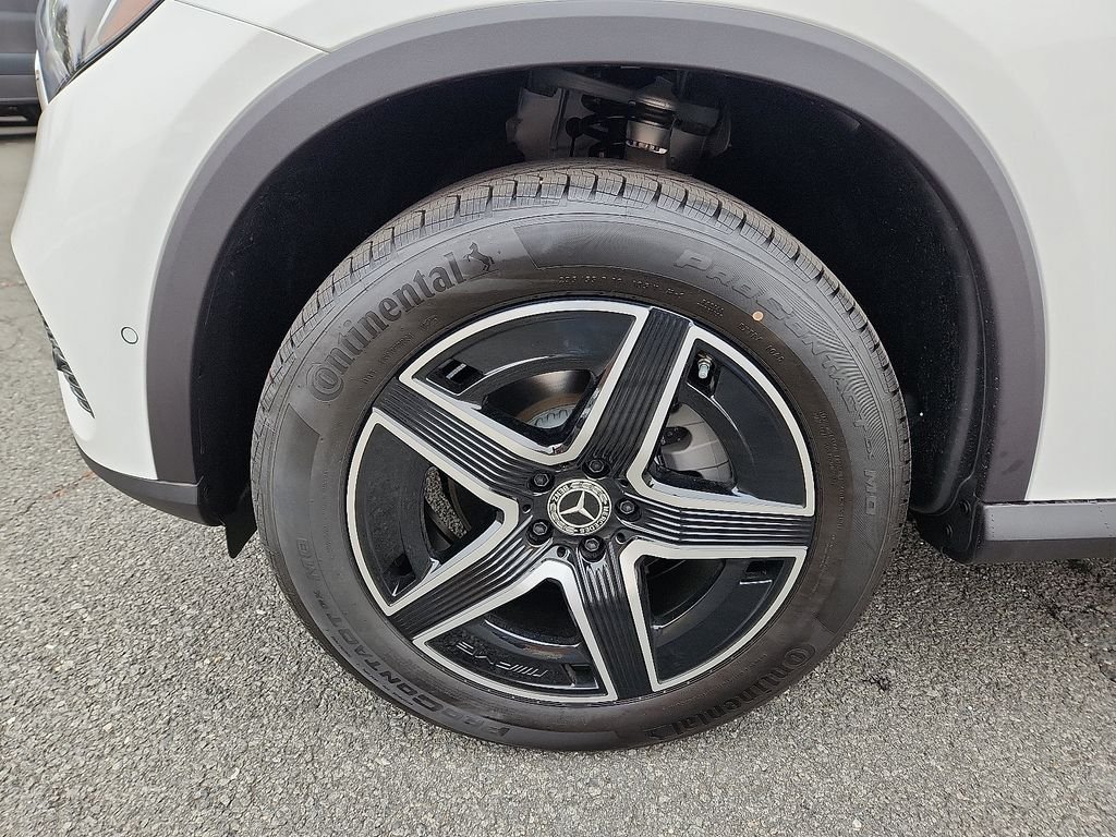 2026 Mercedes-Benz GLC Base - Photo 5