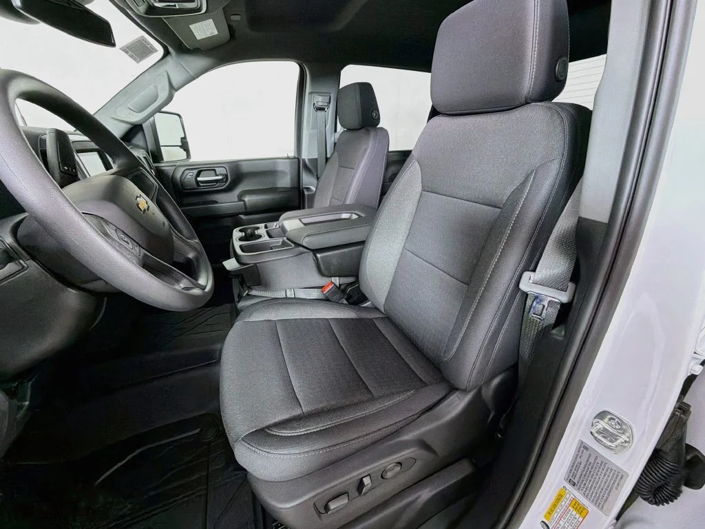 2026 Chevrolet Silverado 2500 HD Custom - Photo 12