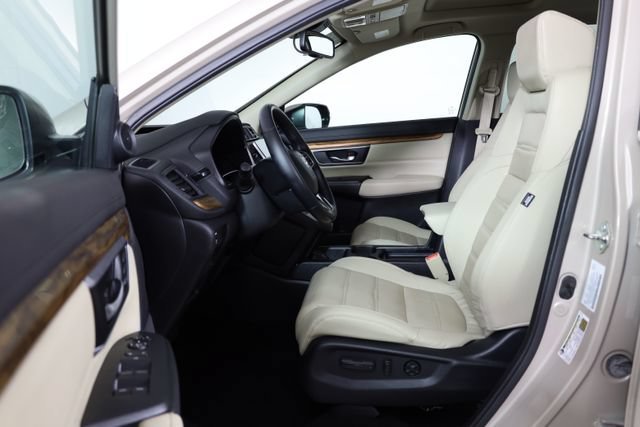 Used 2017 Beige Honda EX-L image 39