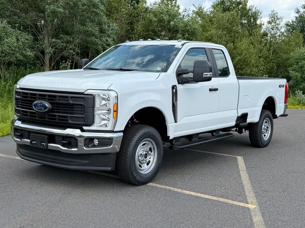 New 2026 Oxford White Ford F-250® XL image 27