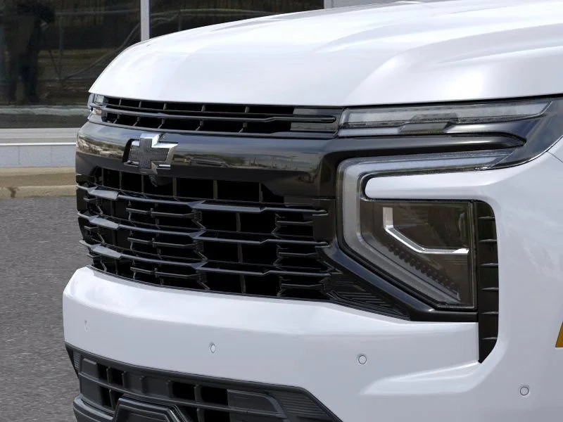 New 2026 Summit White Chevrolet RST image 21
