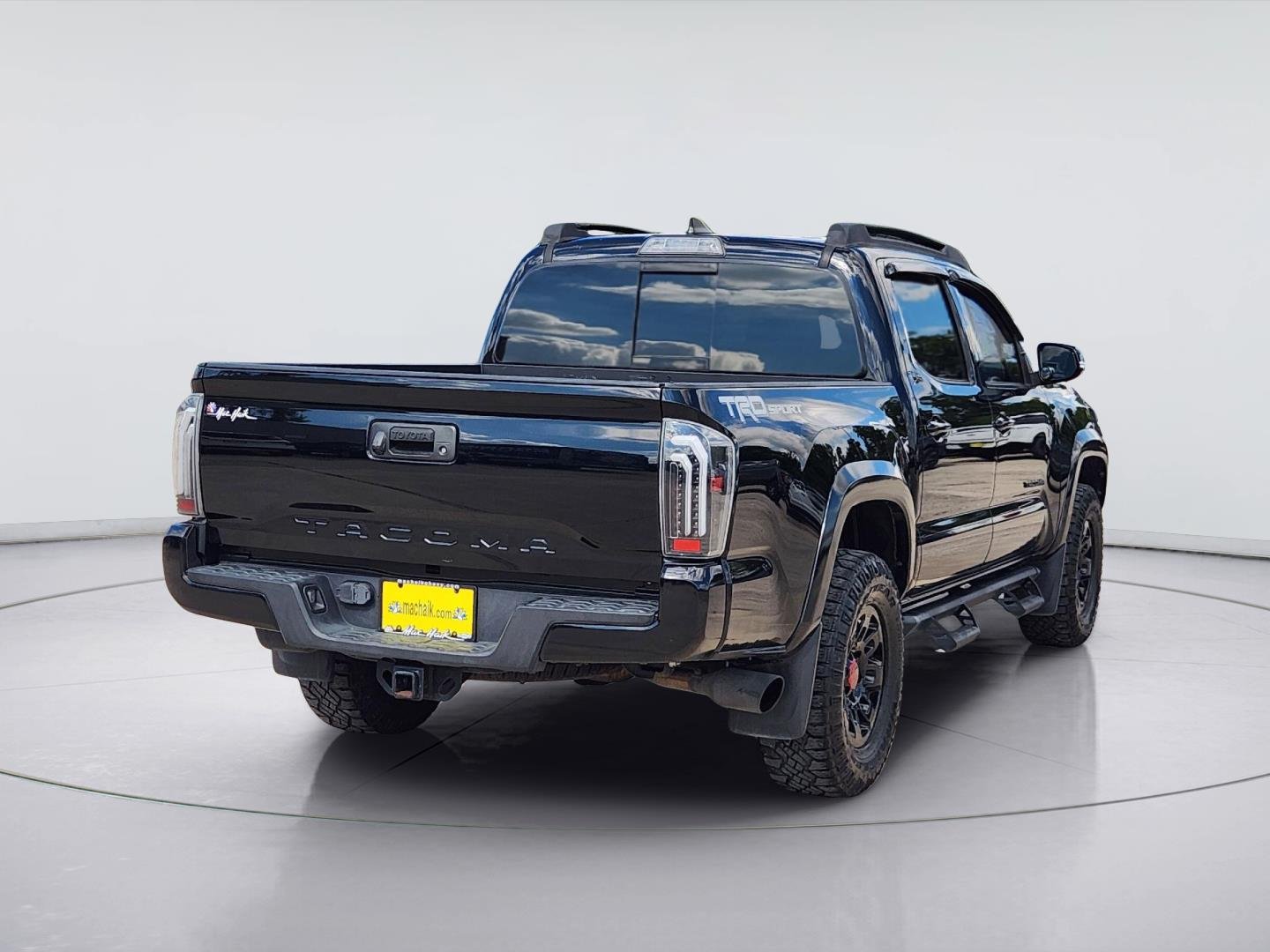 2019 Toyota Tacoma photo 7 of 33