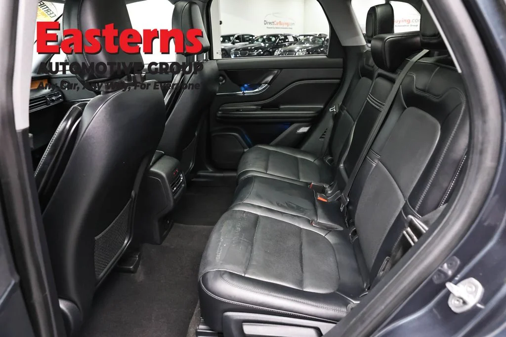 Used 2021 Blue Lincoln Reserve image 23