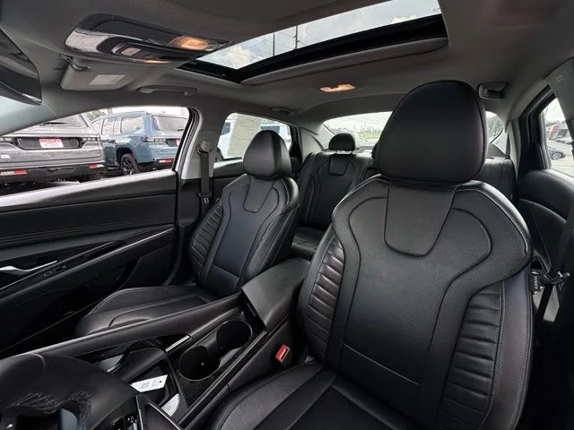Used 2025 Silver Hyundai Limited image 32