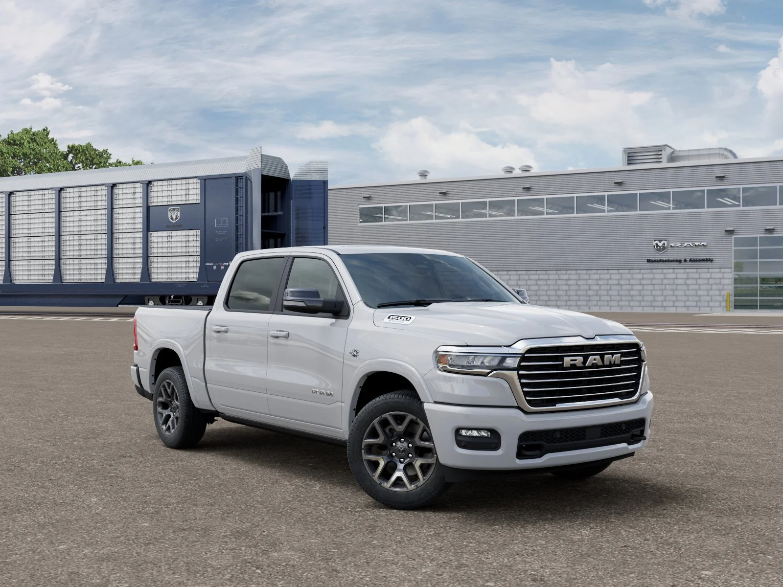 New 2026 Bright White Clear-Coat Exterior Paint RAM LARAMIE image 3