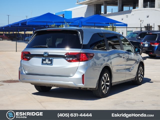 Certified Used 2026 Solar Silver Metallic Honda EX-L image 7