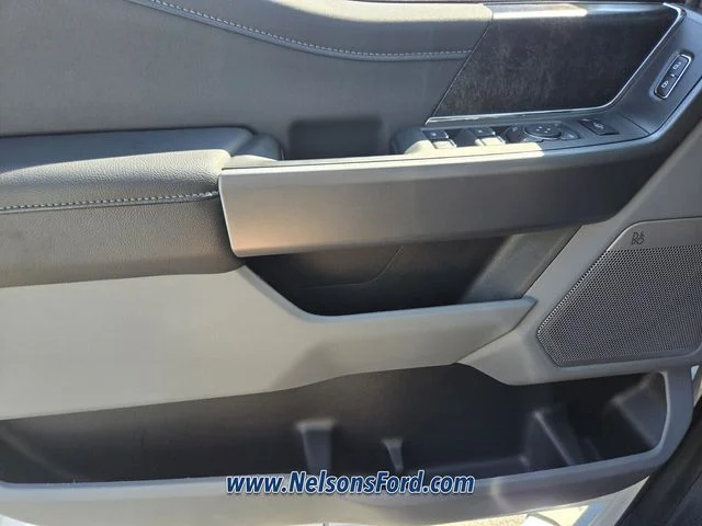 New 2026 Oxford White Ford F-350® XLT image 15