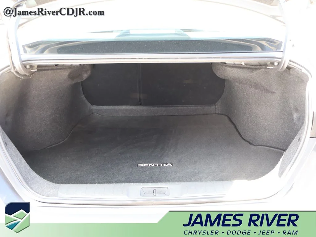 Used 2024 Gray Nissan SV image 14