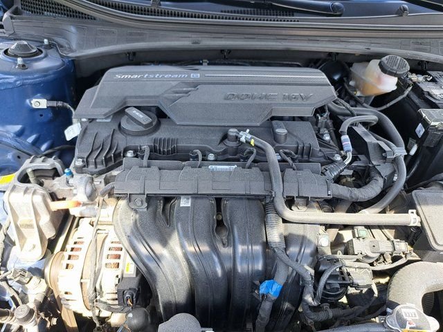 Used 2023 Blue Hyundai SEL image 32
