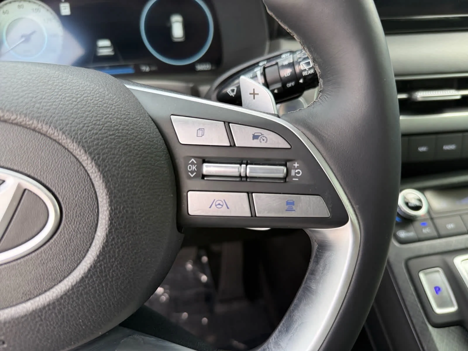 2024 Hyundai Palisade Limited - Photo 21