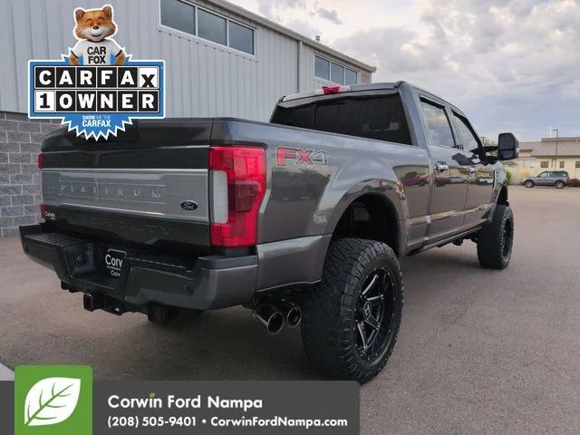 Used 2018 Gray Ford Platinum image 3