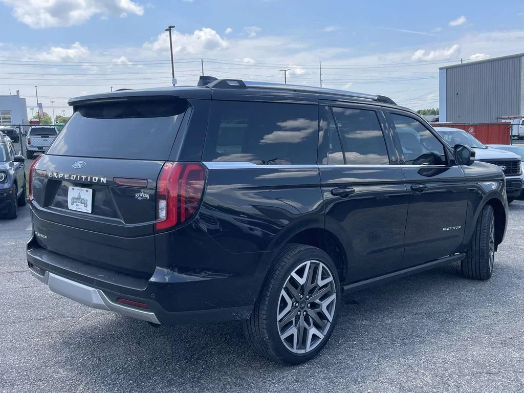 New 2026 Agate Black Metallic Ford Platinum® image 3