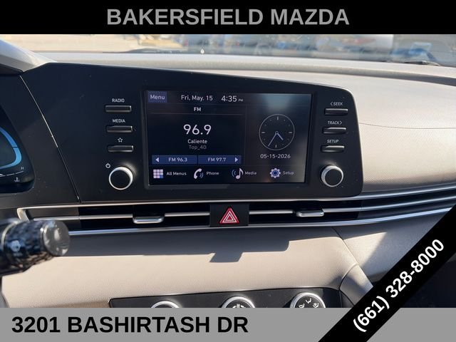 Used 2024 Silver Hyundai SE image 14