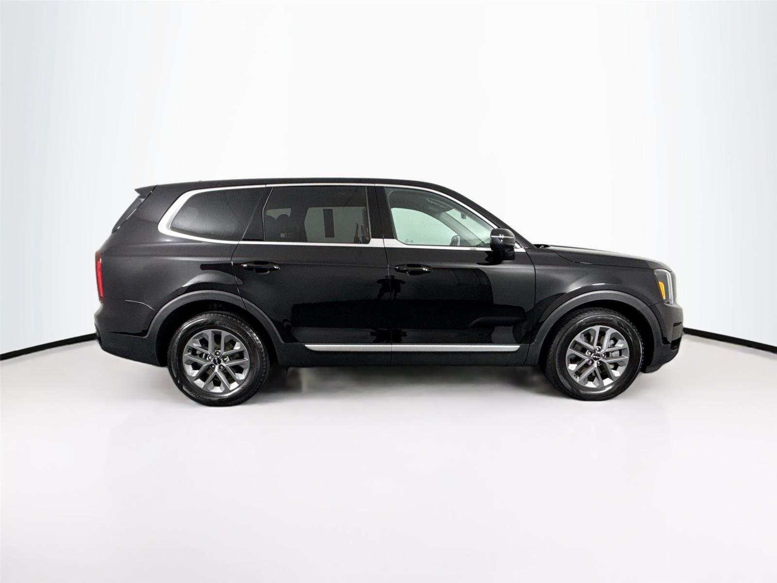 Used 2023 Ebony Black Kia LX image 10