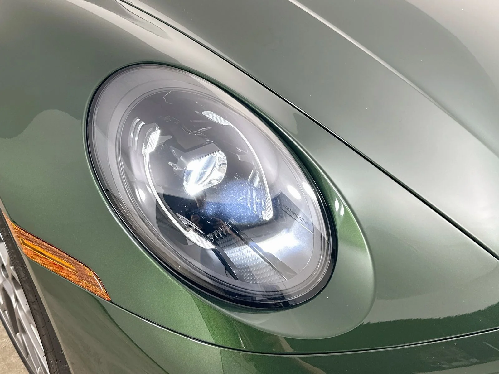 Used 2026  Porsche  image 9