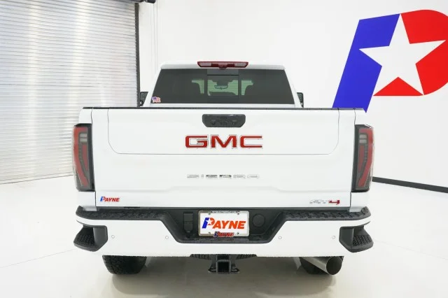 2026 GMC Sierra 2500HD AT4 - Photo 7