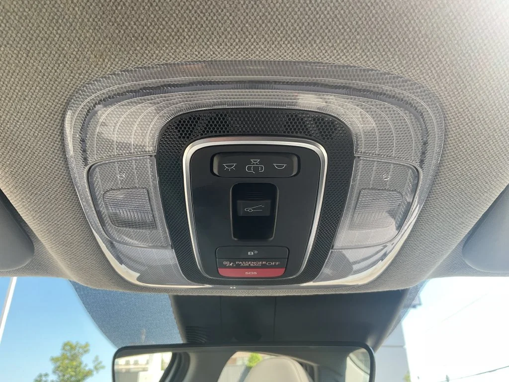 Used 2025 White Hyundai Limited image 23