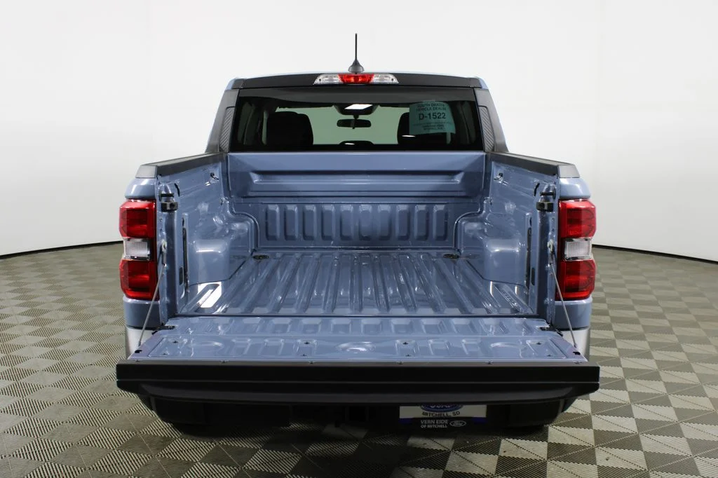 New 2026 Azure Gray Metallic Tri-Coat Ford XLT image 7