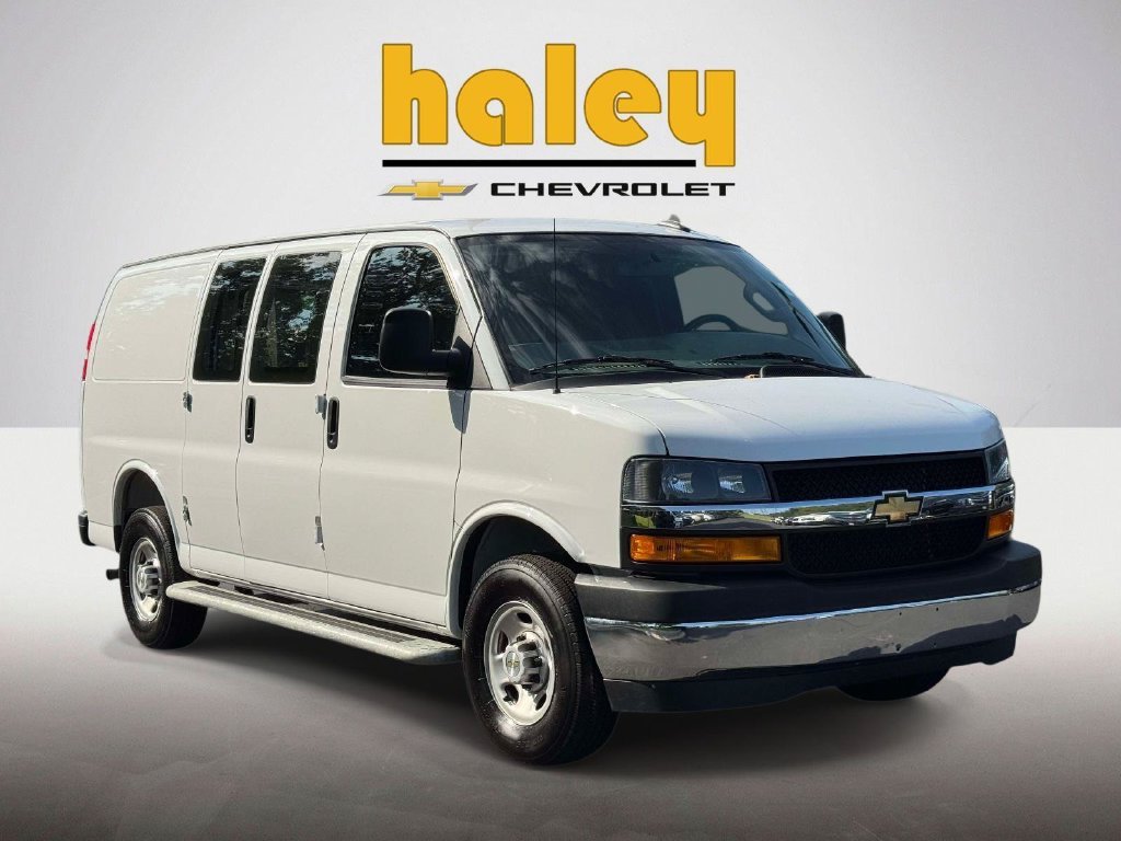 2025 Chevrolet Express Cargo