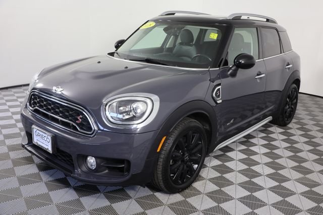 Used 2018 Gray MINI Base image 4