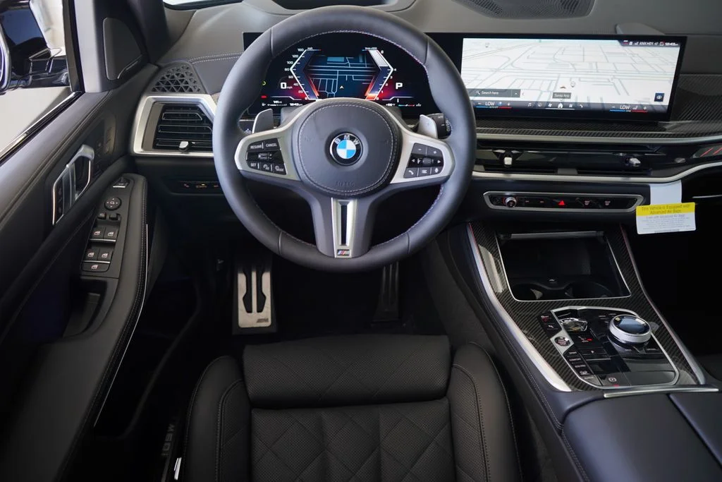 Used 2026 Black BMW M60i image 16