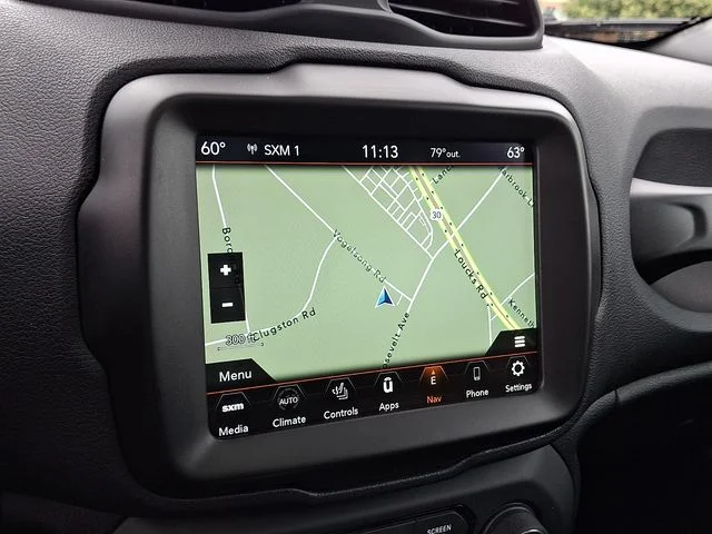 Used 2023 Black Jeep Altitude image 23