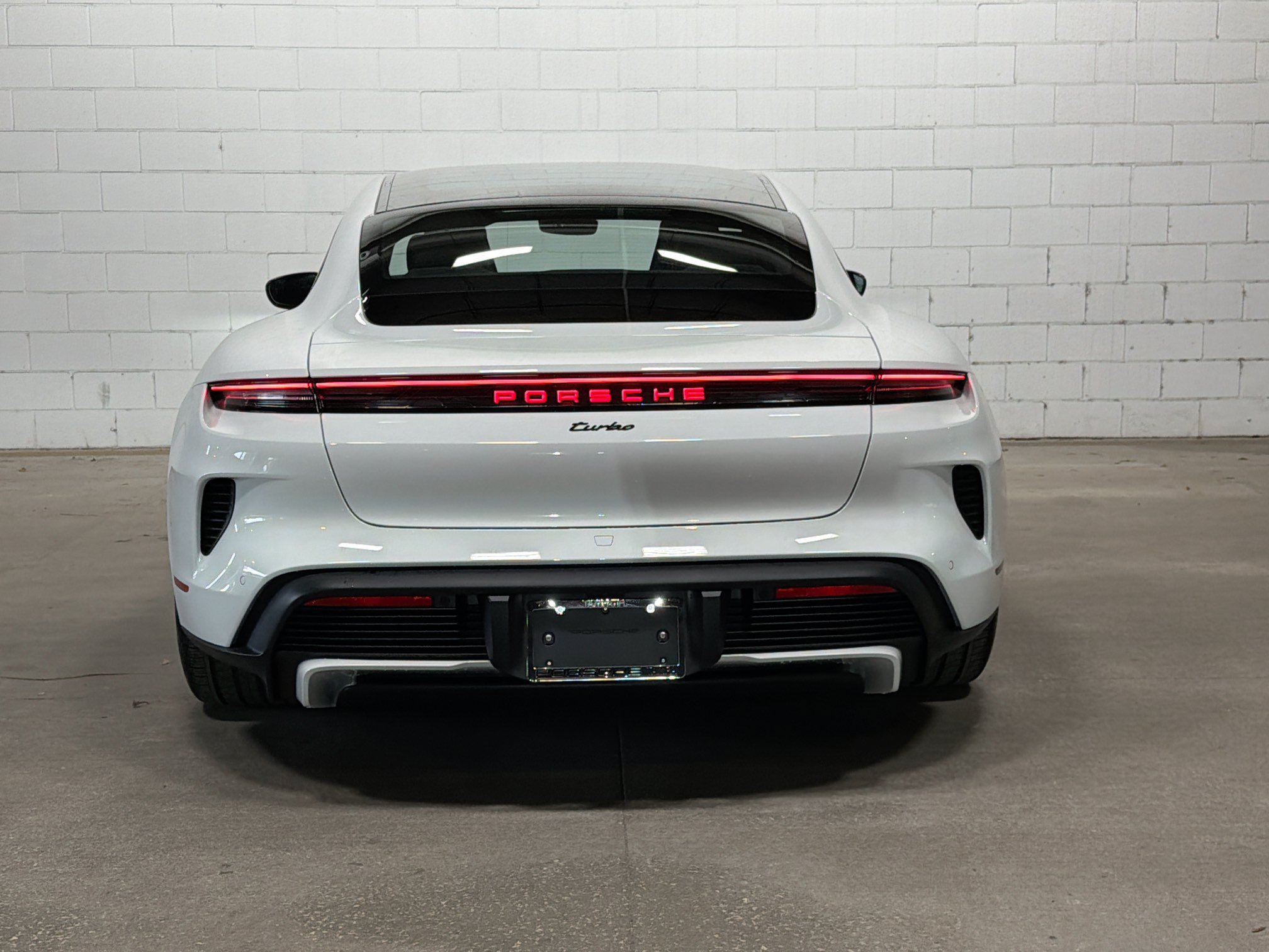 New 2027 White Porsche Turbo image 8