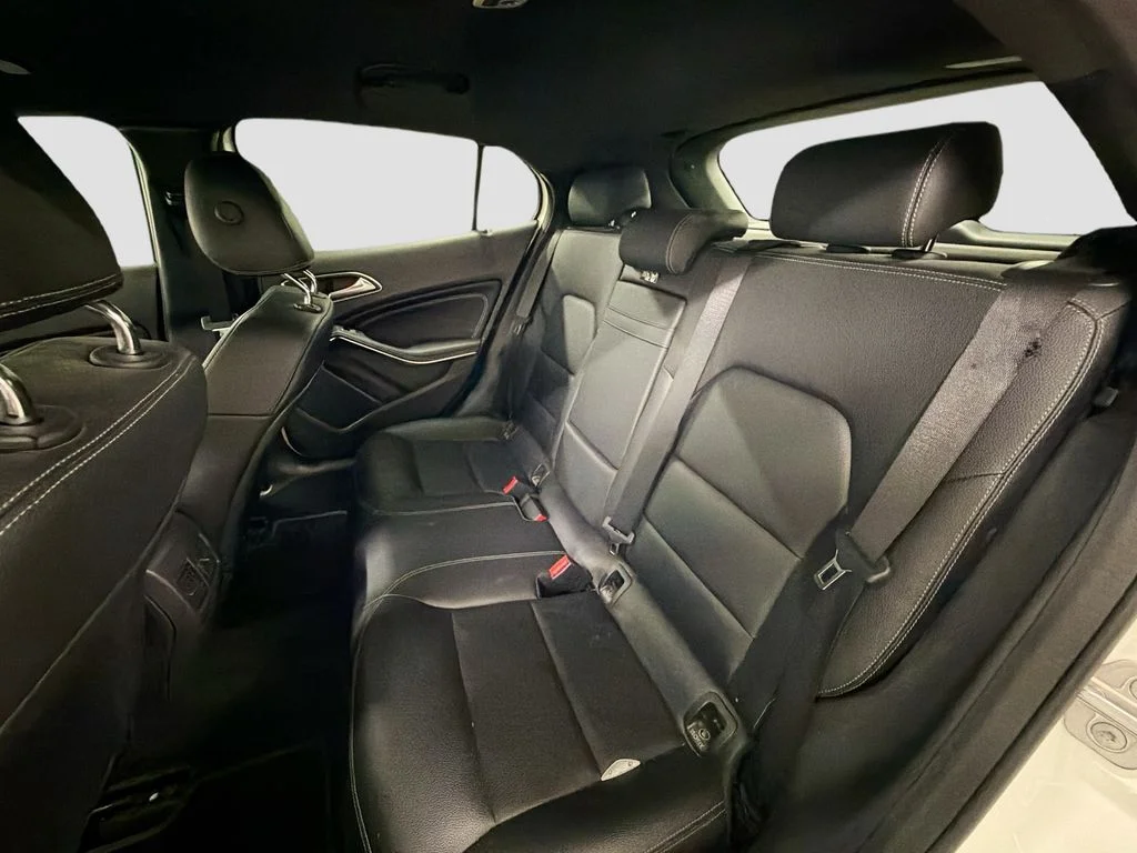 Certified Used 2020 Polar White Mercedes-Benz GLA 250 image 22