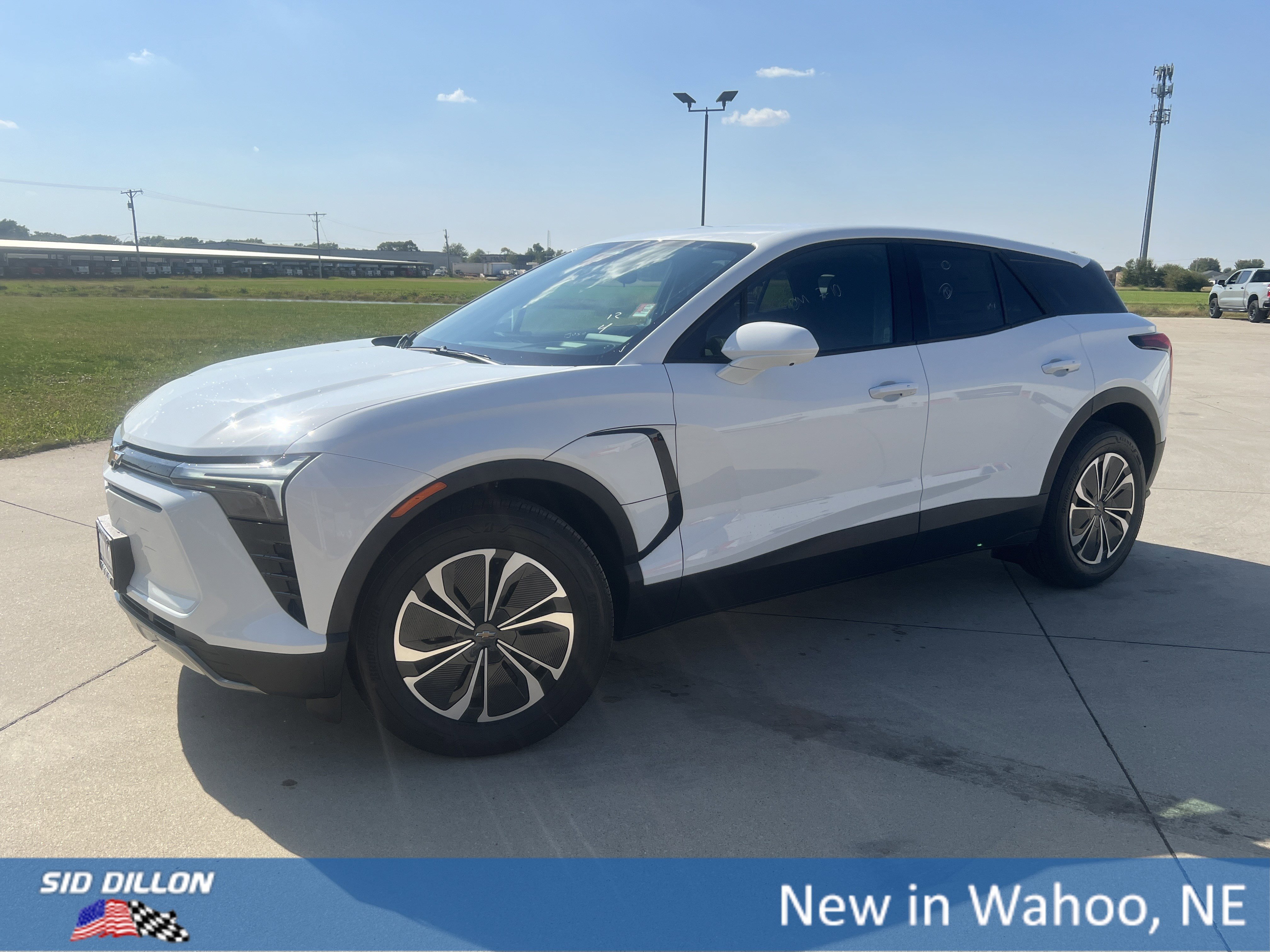 2026 Chevrolet Blazer EV LT FWD's photo