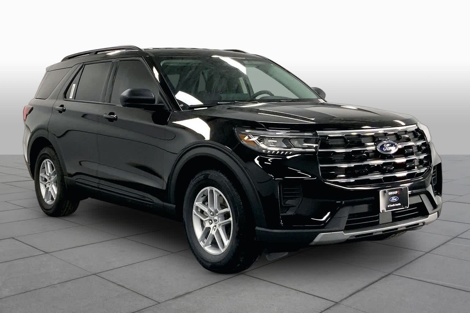 New 2026 Agate Black Metallic Ford Active image 2