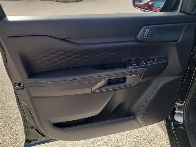 New 2026 Shadow Black Ford XLT image 16