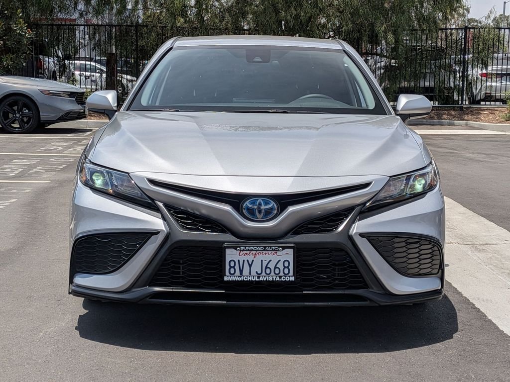 Used 2021 Silver Toyota SE image 4