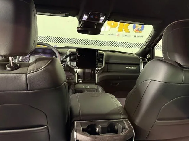 New 2026 Bright White Clear-Coat Exterior Paint RAM LARAMIE image 31