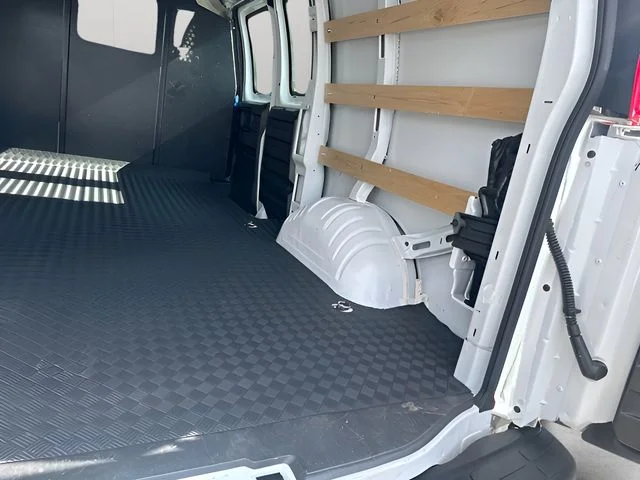Used 2025 White GMC Work Van image 41