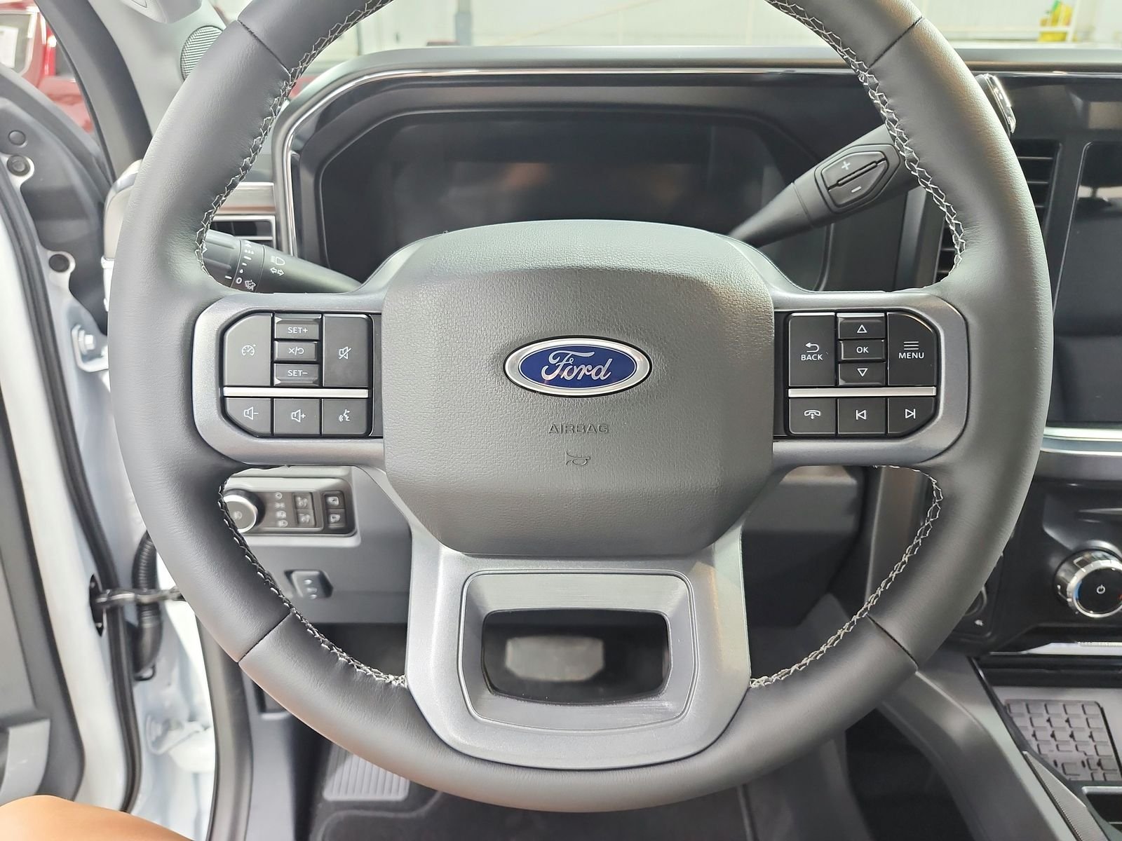 New 2026 Oxford White Ford F-250® Lariat® image 24